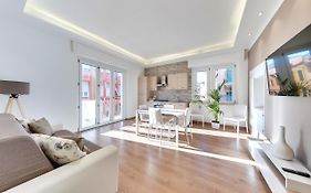 Ariston - Ciclabile Appartamento In Centro Al Mare Con Balcone